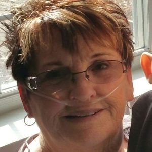 Meet your Posher, Pauline